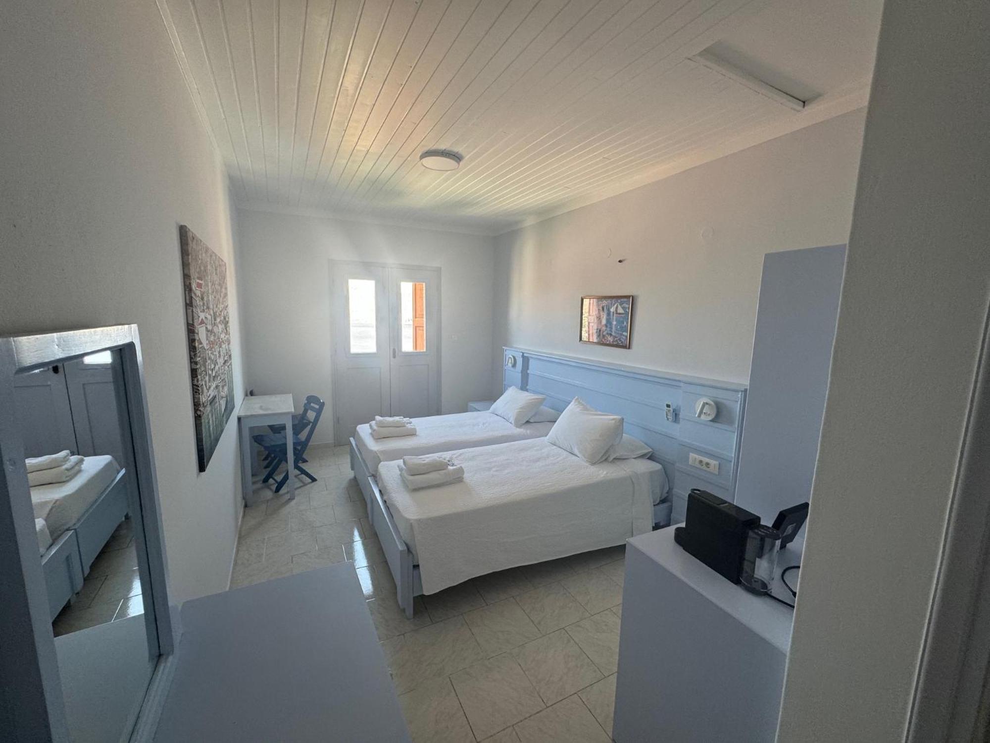 Hotel Fiona سيمي المظهر الخارجي الصورة